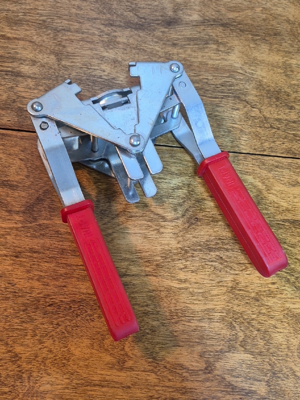 INART Vintage Manual Handheld Bottle Capper, Made in Italy